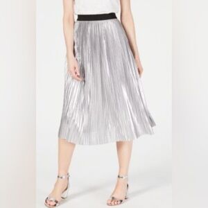 NWT Silver Pull on Metallic Pleated Midi Skirt Holiday Ready!